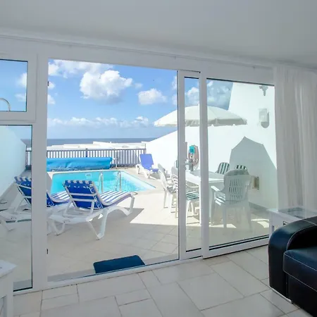 The Lookout Villa
