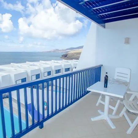 The Lookout Villa *